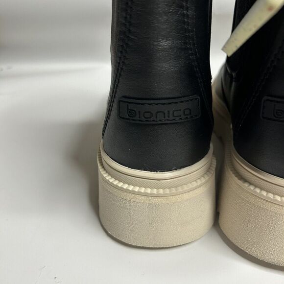BIONICA Drina Water Resistant Chelsea Boot Black Genuine Leather 11 M - Picture 6 of 9